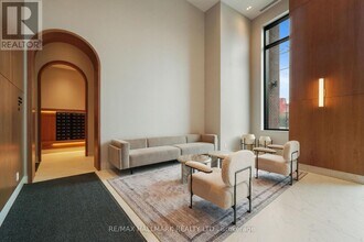 1185 Dupont St in Toronto, ON - Building Photo - Building Photo