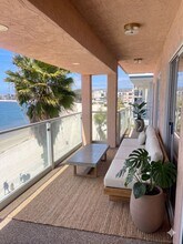 3802 Riviera Dr in San Diego, CA - Building Photo - Building Photo