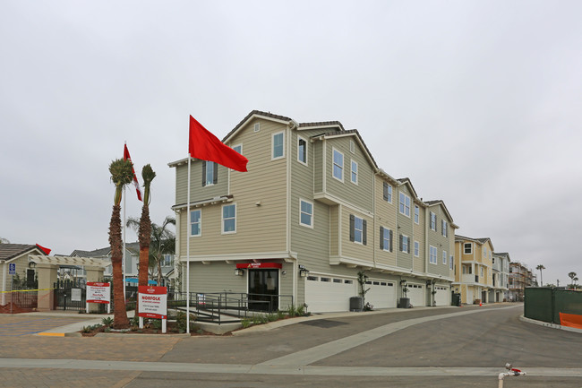 Bayside Landing in Imperial Beach, CA - Building Photo - Building Photo