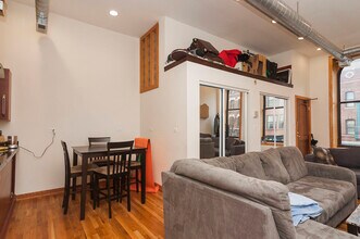 546 N Wells St in Chicago, IL - Building Photo - Building Photo