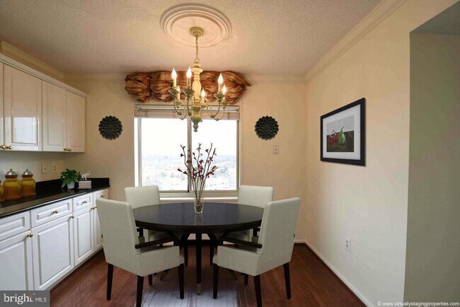 2151 Jamieson Ave in Alexandria, VA - Building Photo - Building Photo