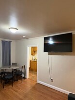 4309 Norfolk Ave, Unit 1st Floor in Baltimore, MD - Building Photo