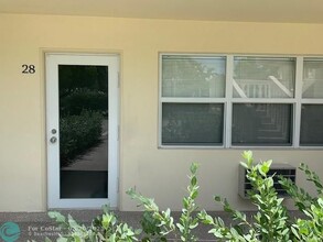 28 Ventnor Dr in Deerfield Beach, FL - Building Photo - Building Photo