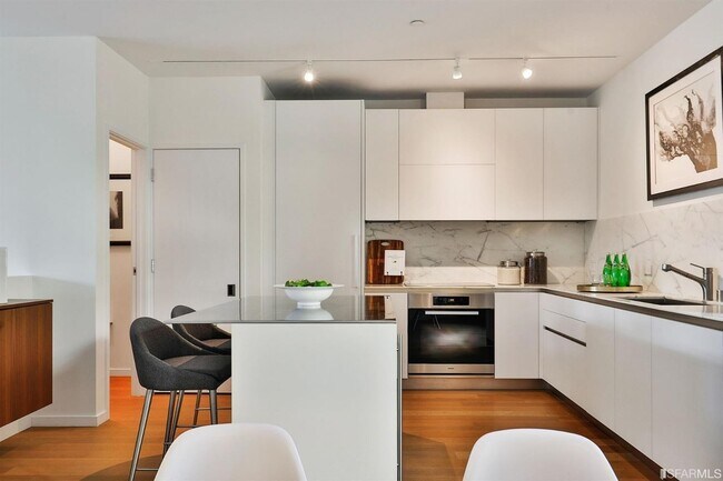3500 19th St in San Francisco, CA - Building Photo - Building Photo