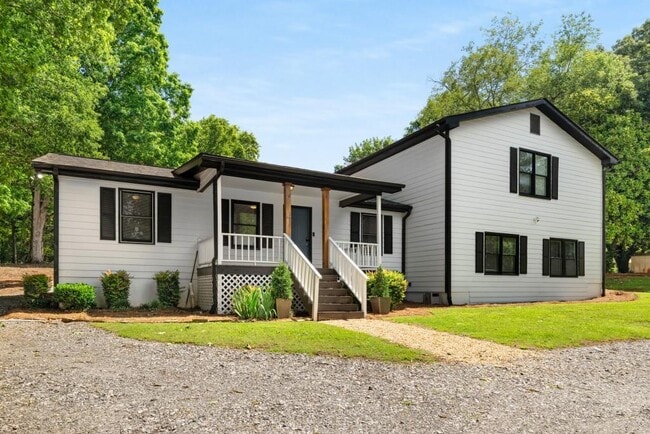 3142 Chamblee Gap Rd in Cumming, GA - Building Photo - Building Photo