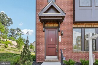 7355 Mountaineer Dr in Alexandria, VA - Building Photo - Building Photo