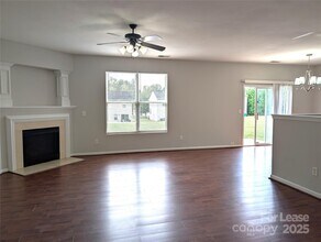 7032 Sunman Rd in Charlotte, NC - Building Photo - Building Photo