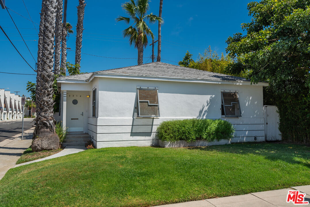 2314 Frey Ave in Los Angeles, CA - Building Photo