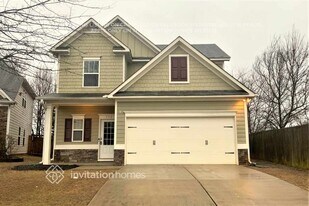 302 Rippling Dr in Ball Ground, GA - Building Photo