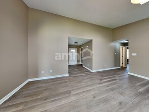 5822 Southern Springs Ln in Indianapolis, IN - Building Photo - Building Photo