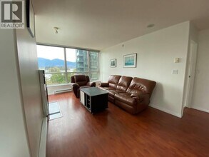 1328 W Pender St in Vancouver, BC - Building Photo - Building Photo