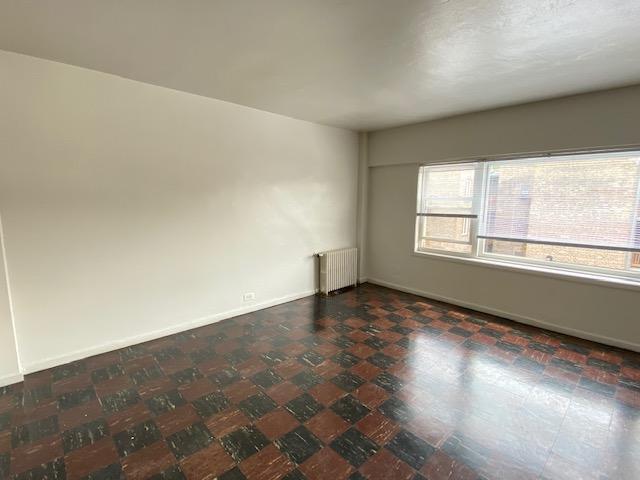 7327 N Rogers Ave in Chicago, IL - Building Photo - Building Photo