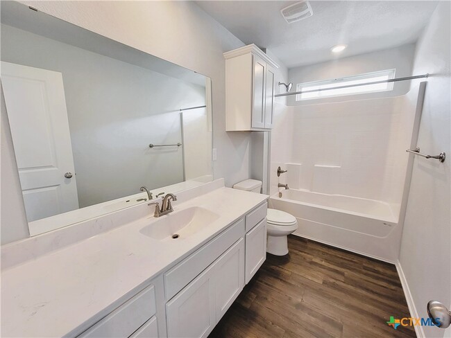 property at 1219 LEXINGTON Dr