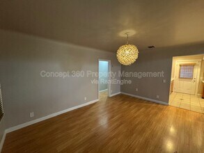 17024 Crenshaw Blvd in Torrance, CA - Building Photo - Building Photo