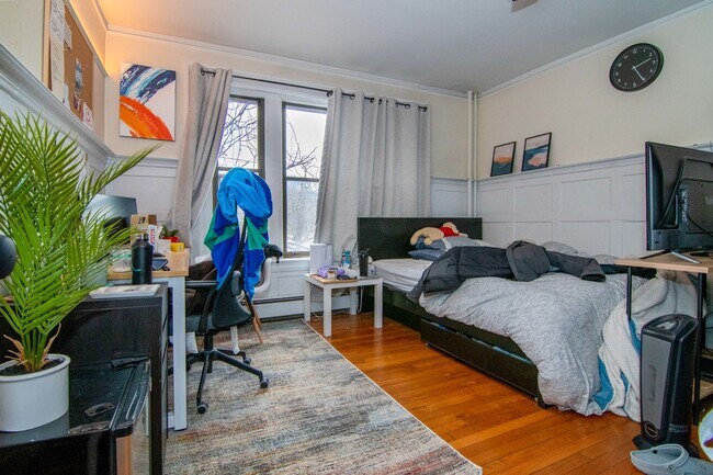 property at 448 Park Dr