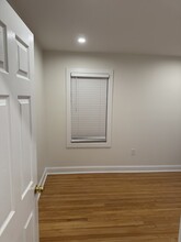 63 Raymond Ave, Unit 2 in Somerville, MA - Building Photo - Building Photo