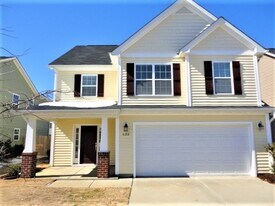 620 Bristlecone Pine Dr in Fuquay Varina, NC - Building Photo