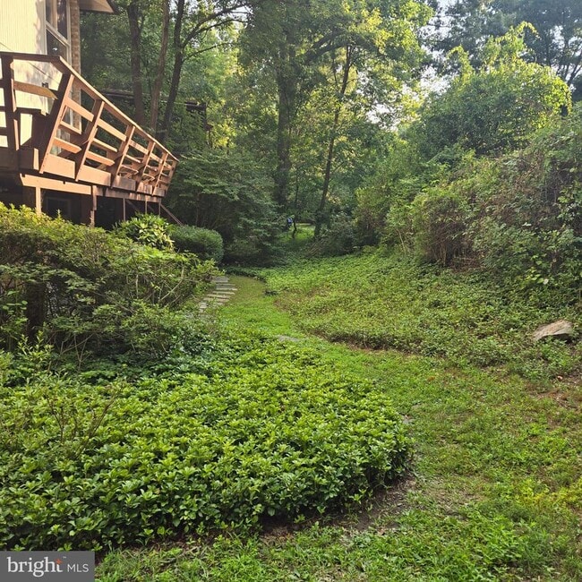 property at 10612 Crossing Creek Rd