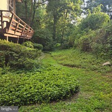 10612 Crossing Creek Rd in Potomac, MD - Building Photo - Building Photo