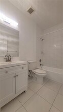 33 E 20th St in Hialeah, FL - Building Photo - Building Photo