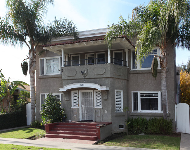 1009 Stanley Ave in Long Beach, CA - Building Photo - Building Photo