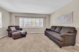 966 Nolan Way in Chula Vista, CA - Building Photo - Building Photo