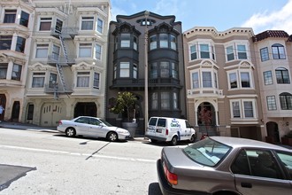 1555-1561 Sacramento St in San Francisco, CA - Building Photo - Building Photo