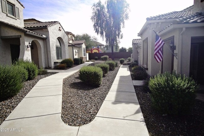 26649 N Babbling Brook Dr in Phoenix, AZ - Building Photo - Building Photo