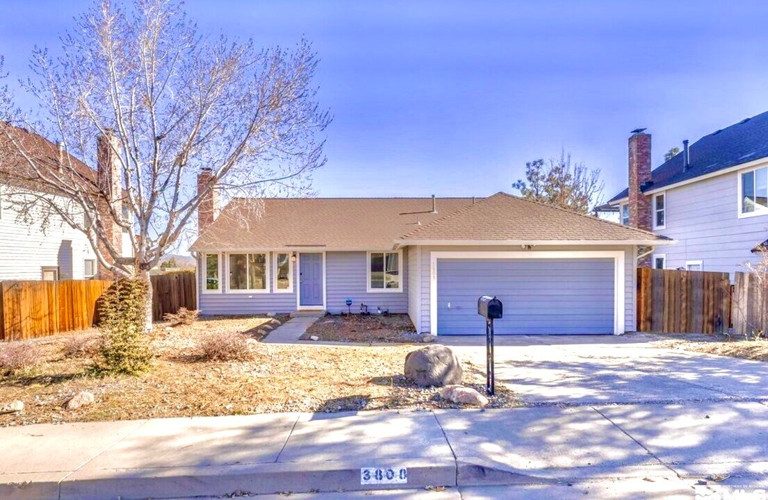 3808 Bexley Sq in Reno, NV - Building Photo