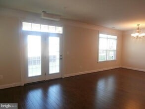 42548 Wildly Terrace in Ashburn, VA - Building Photo - Building Photo