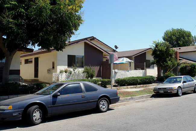 1945 N Highland St in Orange, CA - Building Photo - Building Photo