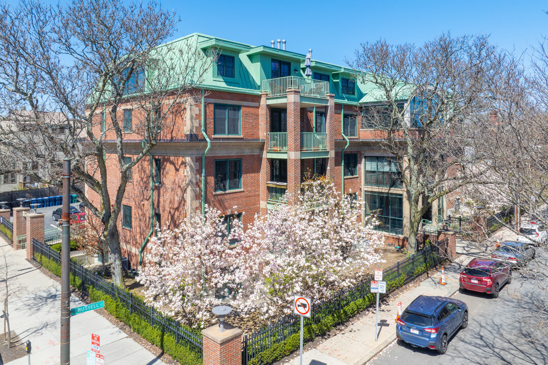 One Russell Luxury Residences in Cambridge, MA - Building Photo