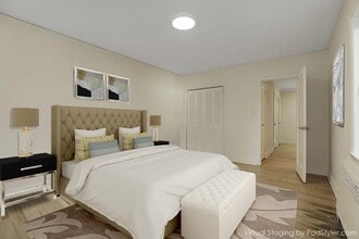 Mayflower Apartments in Ridgewood, NJ - Building Photo - Building Photo