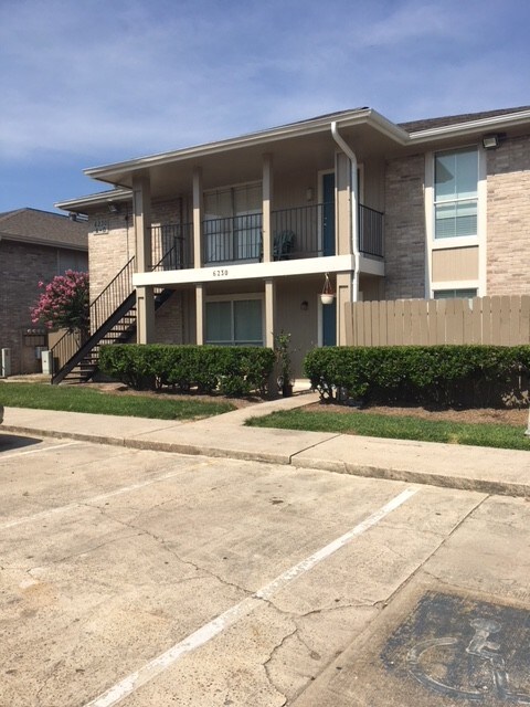 Langham Creek Apartments in Houston, TX - Foto de edificio