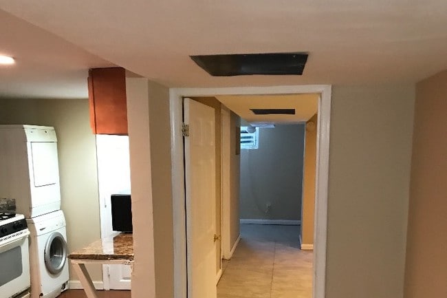 3522 Greenspring Ave in Baltimore, MD - Foto de edificio - Building Photo