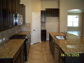 2417 Grand Lake Pkwy in Leander, TX - Building Photo - Building Photo