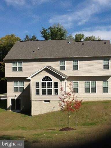 6303 Soueid St in Upper Marlboro, MD - Foto de edificio - Building Photo