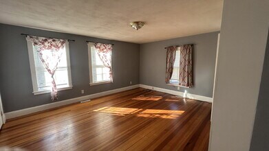 45 Myrtle St in Biddeford, ME - Building Photo - Building Photo