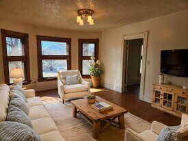 716 E Boulder St in Colorado Springs, CO - Building Photo
