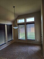 16331 Gentle Slope Ln in Houston, TX - Building Photo