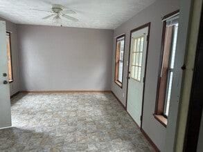 617 NE Stallings Dr in Nacogdoches, TX - Building Photo - Building Photo