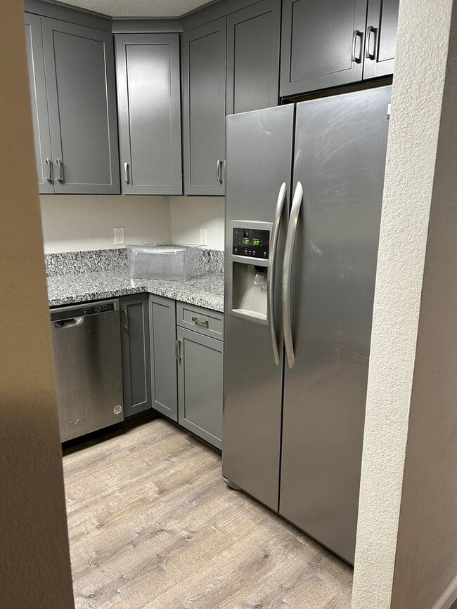 1933 H St in Sparks, NV - Building Photo - Building Photo