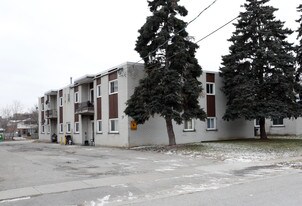 138 Bagot St in Guelph, ON - Building Photo