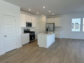 2762 Hardin Pl in Greenwood, IN - Building Photo - Building Photo