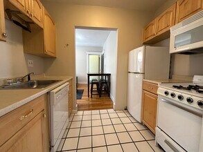 54 Burbank St, Unit 22 in Boston, MA - Building Photo - Building Photo