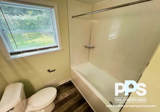 1784 Temple Ave in College Park, GA - Building Photo - Building Photo