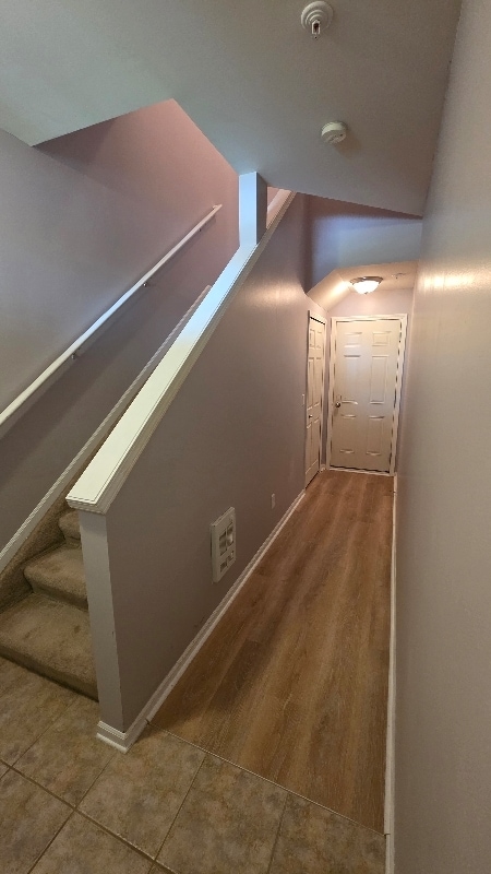 2393 Arcadia Dr in Canton Township, MI - Foto de edificio - Building Photo