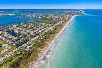 601 Mariner Bay Blvd in Fort Pierce, FL - Foto de edificio - Building Photo