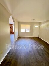 1948 S Hickory Ave in Broken Arrow, OK - Building Photo - Building Photo