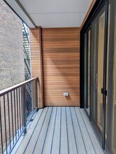 275 Border St, Unit 202 in Boston, MA - Building Photo - Building Photo